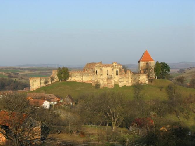 Vár