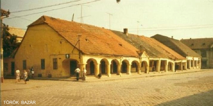 Vár