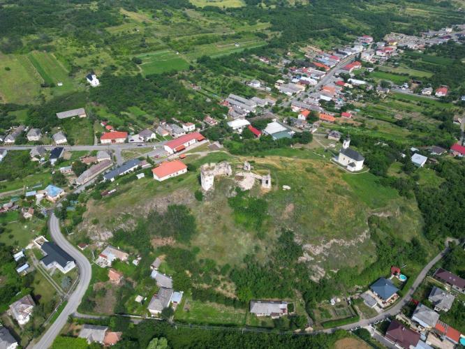 Kövesd