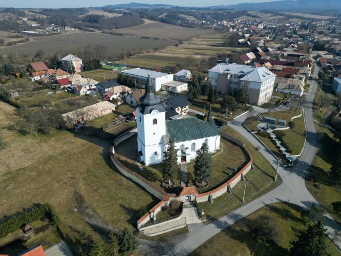 Erődített templom