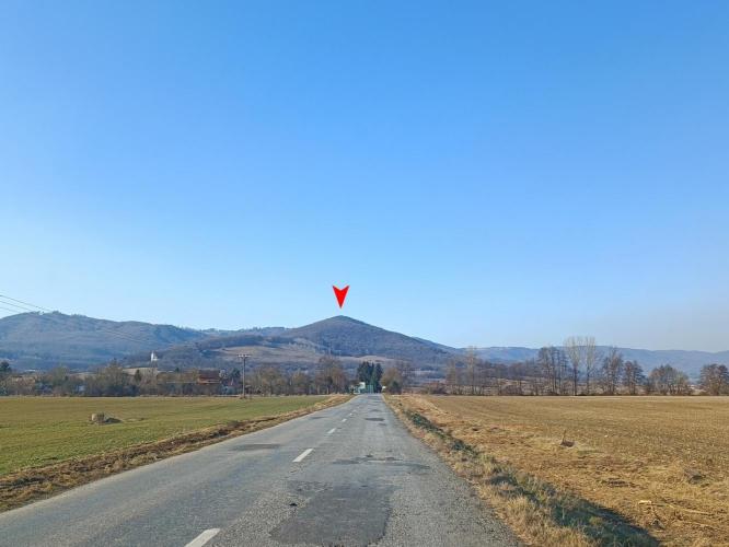 Vár