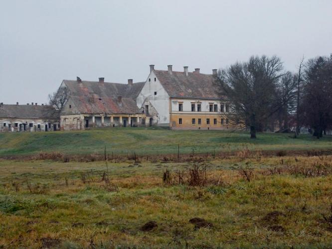 Eszterházy-kastély