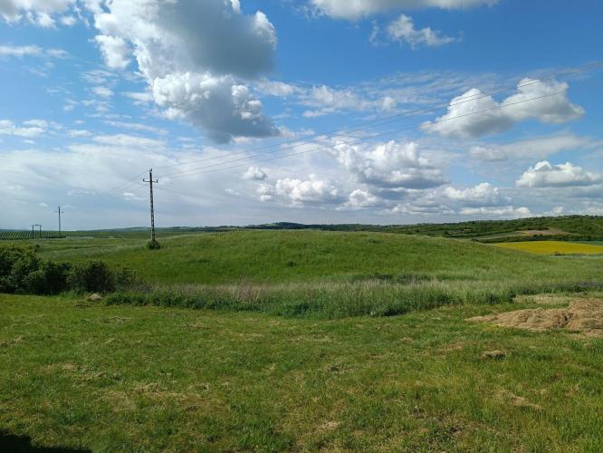 Várdomb