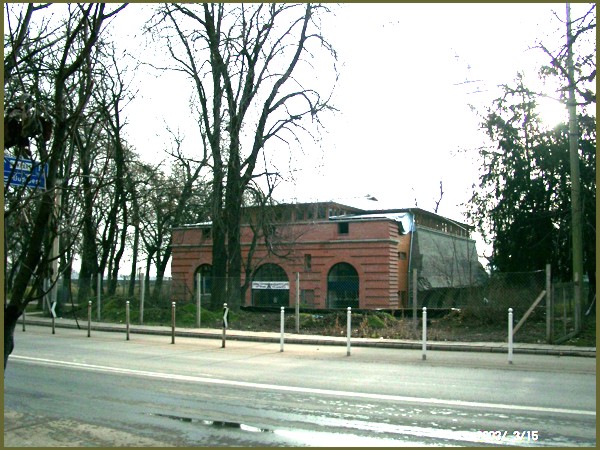 Vár