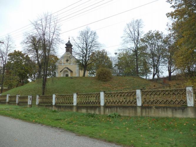 Vár, templom
